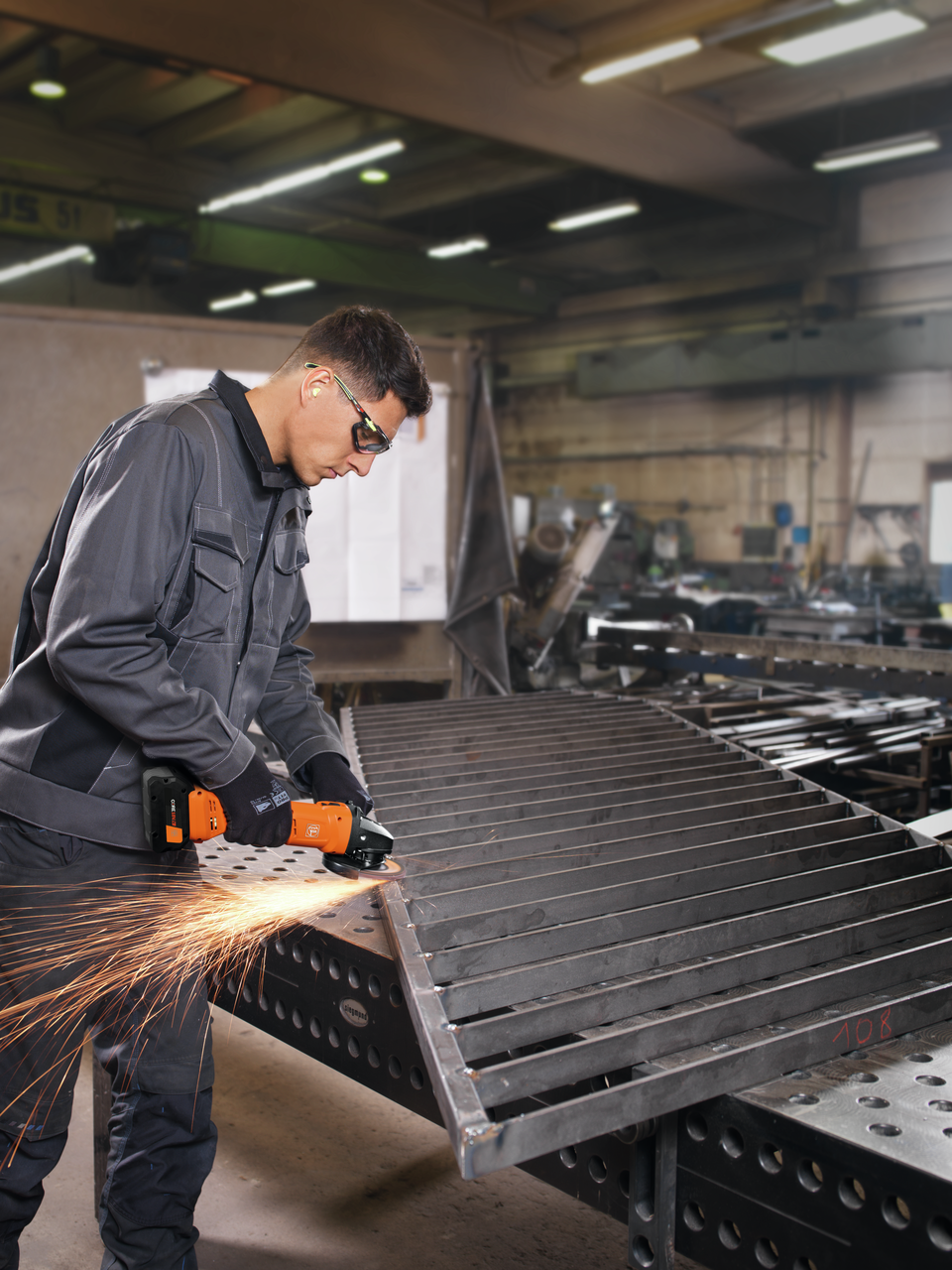 CCG 18-125-10 AS cordless angle grinder