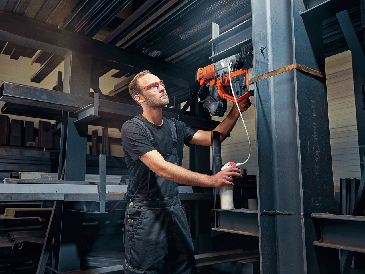 AJMU 137 PMQW 18V AS Set 2 x 8 Ah