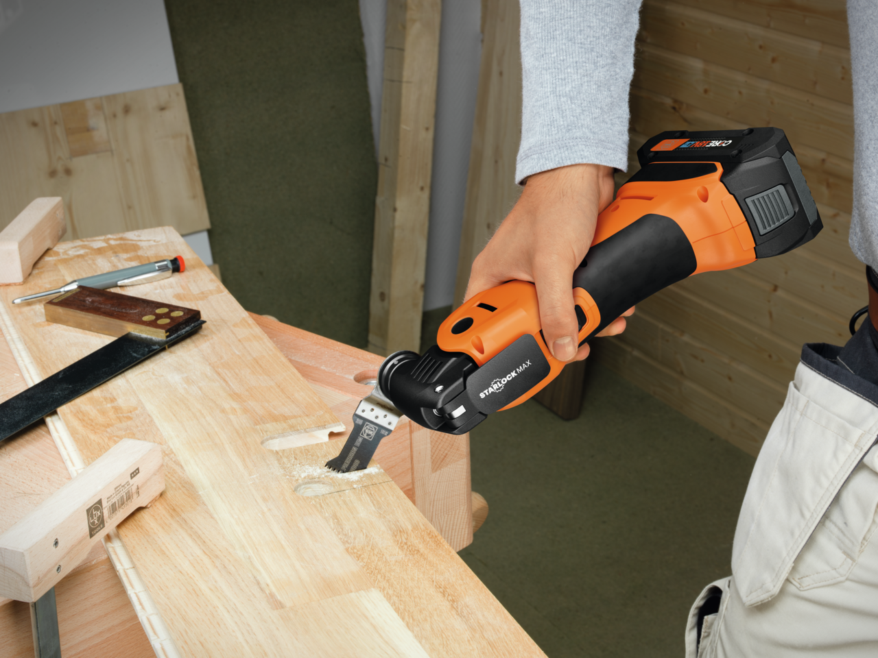 Cordless MULTIMASTER AMM 700 Max AS