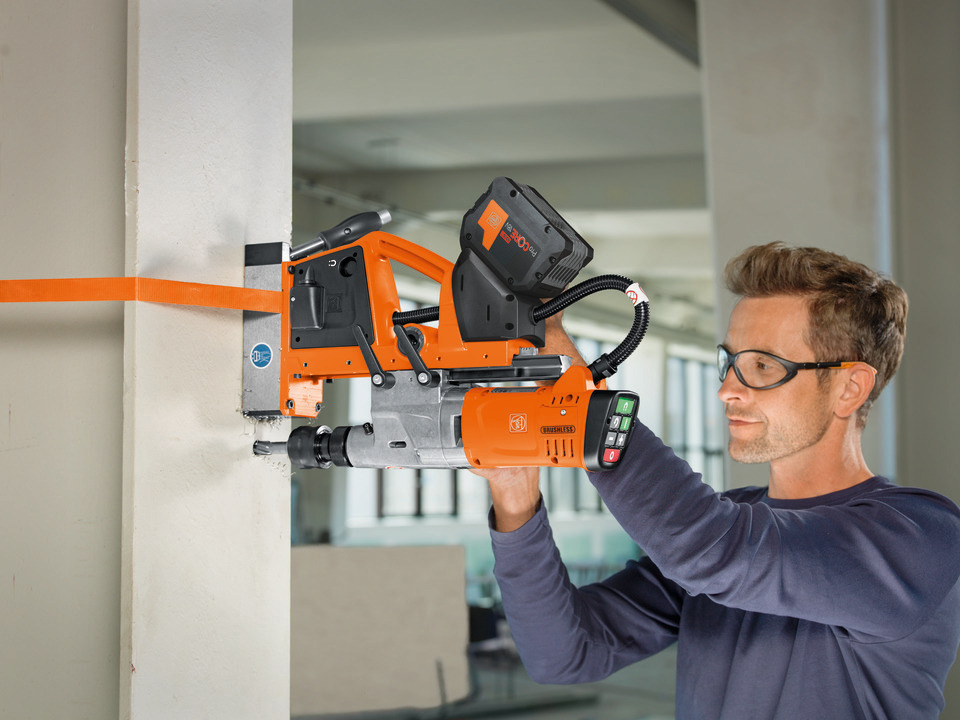 AKBU 35 PMQW 18 V AS CONSTRUCTION SITE 1 x 12 Ah -sarja 3/4 in Weldon / HSS NOVA 50