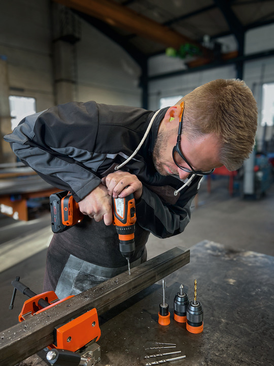 Visseuse-boulonneuse à chocs sans fil ASCD 18-200 W4 & perceuse-visseuse sans fil ASCM 18 QSW