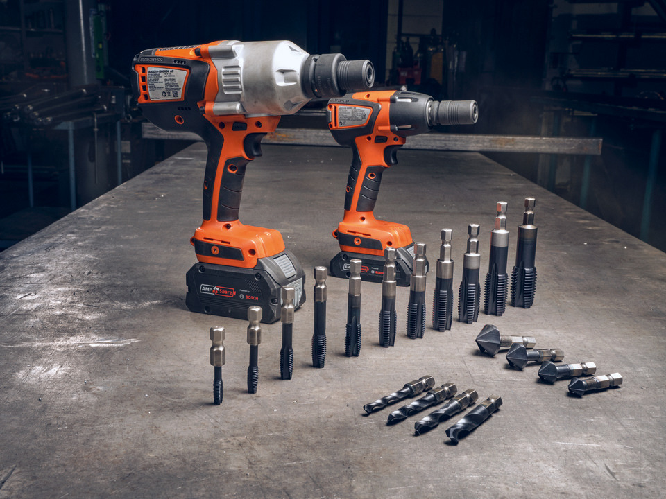 ASCD 18-300 W2 AS top set taraudage