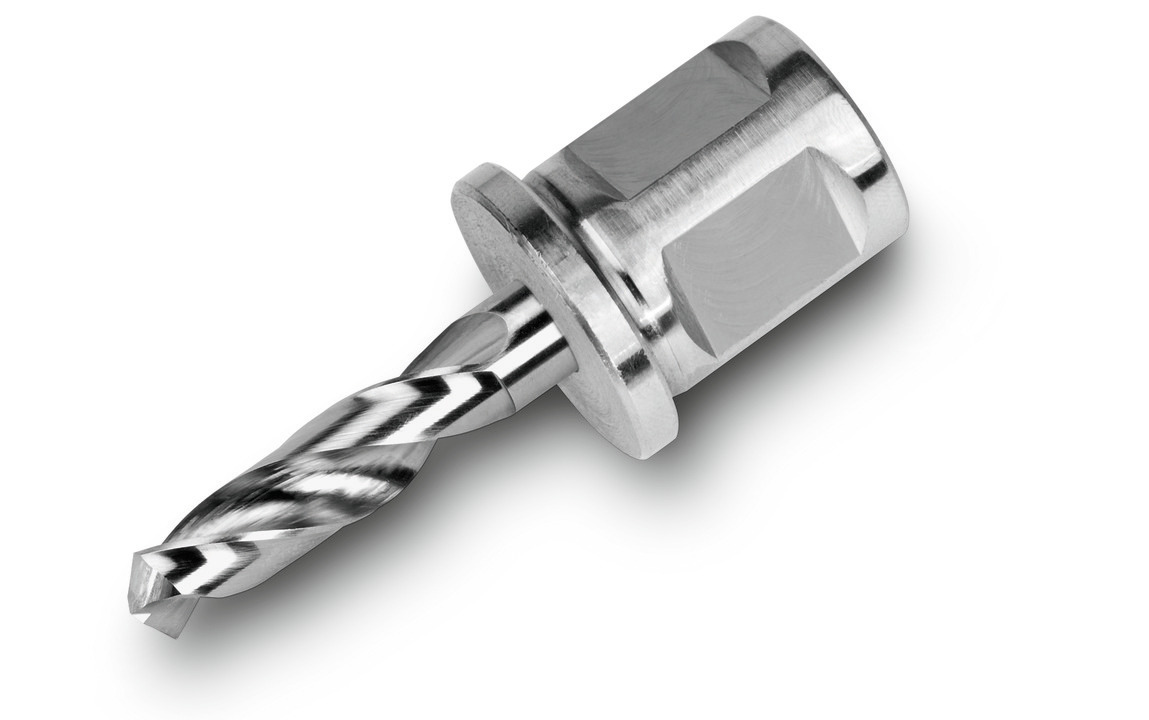 HSS twist drill with 3/4 in straight shank