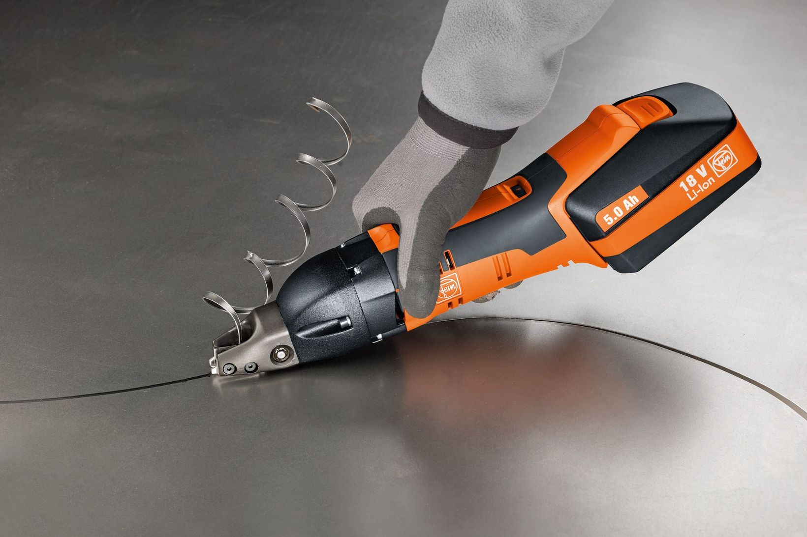 How to Maintain Metal Cutting Tools